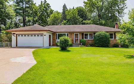 2199 Long Lake Road New Brighton, MN 55112