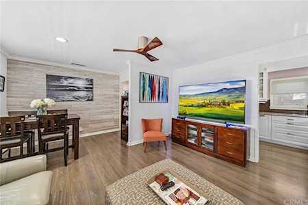 514 1/2 Begonia Ave Corona Del Mar, CA 92625
