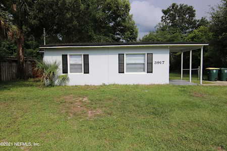 3917 Peach Dr Jacksonville, FL 32246