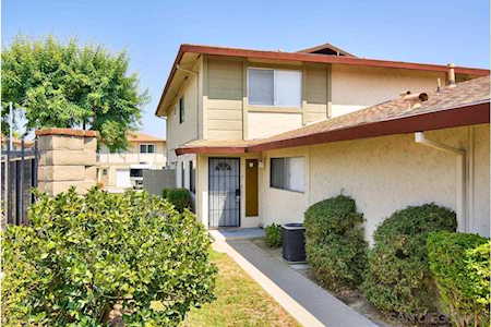 9846 Mission Vega Rd #2 Santee, CA 92071
