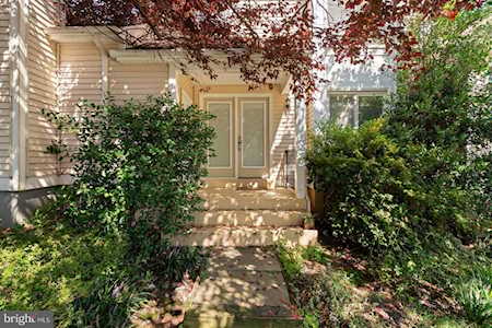 12540 Flatwood Circle Fairfax, VA 22033