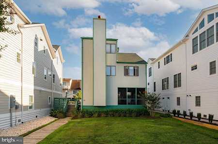 114 Ashwood St Bethany Beach, DE 19930
