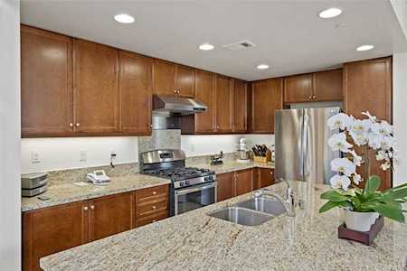 519 Rockefeller Irvine, CA 92612