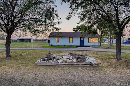1927 Mountain View Dr Erie, CO 80516