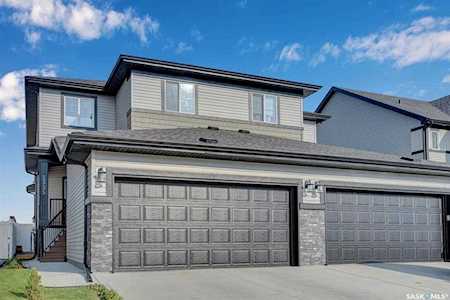 3335 Green Turtle Rd Regina, SK S4V 3N6