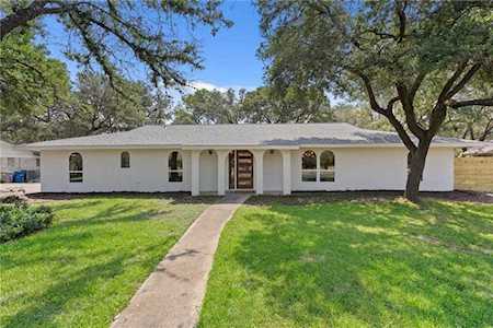 9114 Balcones Club DR Austin, TX 78750