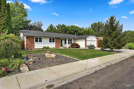 3807 W Harbor Point Meridian, ID 83646