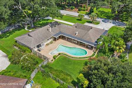 2876 Village Grove Dr Jacksonville, FL 32257