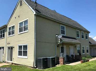 131 Willow Turn Mount Laurel, NJ 08054
