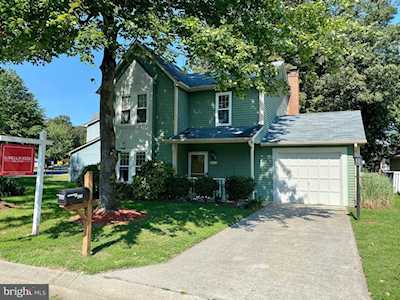 4271 Mockingbird Ct Waldorf, MD 20603