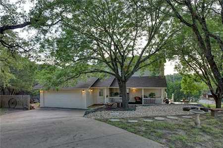 3808 Cedar GLN Lago Vista, TX 78645