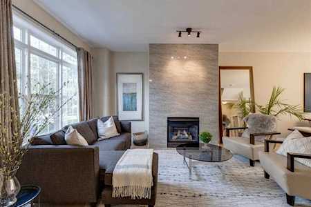 2481 Sorrel Mews SW Calgary, AB T2T 6G5