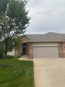 10124 Chestnut Circle N Brooklyn Park, MN 55443