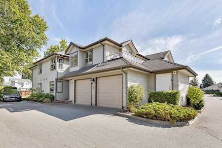 19160 119 Avenue #7 Pitt Meadows, BC V3Y 2L7