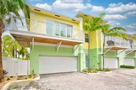 3212 NE 16th St #3212 Pompano Beach, FL 33062