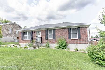 1606 Hopkins Ct La Grange, KY 40031