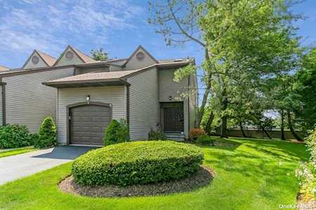 1930 Sunrise Highway Merrick, NY 11566