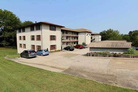 824 Senate Avenue Evansville, IN 47711