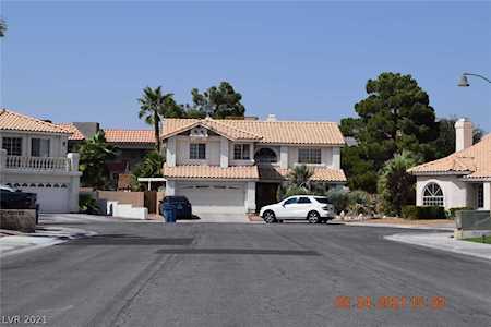 2700 Cloudsdale Circle Las Vegas, NV 89117