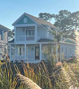 8074 Laurel Ash Ave. Myrtle Beach, SC 29572