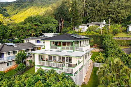 3444 Paty Drive Honolulu, HI 96822