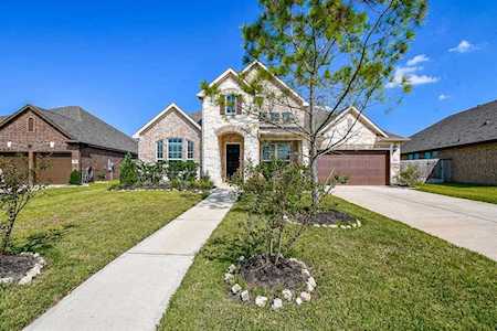 1983 Highland Meadows Dr Pearland, TX 77089