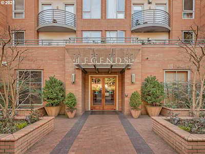 1132 SW 19th Ave #208 Portland, OR 97205