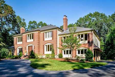 22 Bridle Path Sudbury, MA 01776