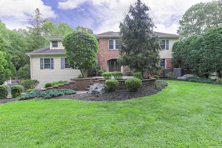 1 Wayfarer Lane Smithtown, NY 11787