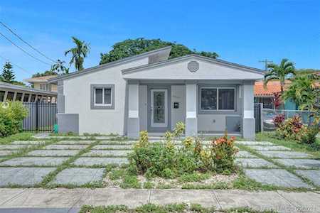 4027 SW 11th St Coral Gables, FL 33134