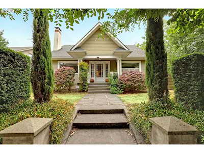 3704 N Massachusetts Ave Portland, OR 97227