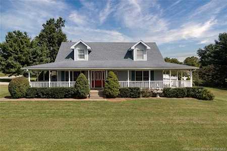 6302 Meadow View Dr Georgetown, IN 47122