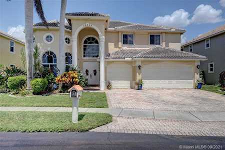 12333 NW 26th St Coral Springs, FL 33065