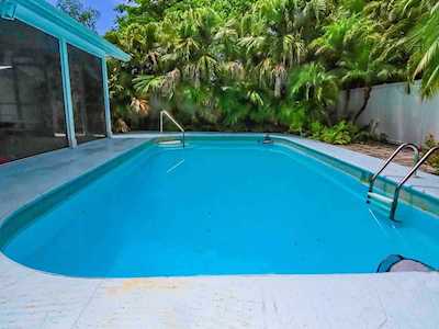 535 Birdsong Pl Sanibel, FL 33957