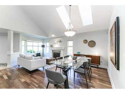 15500 Rosemary Heights Crescent #115 Surrey, BC V3Z 0K1
