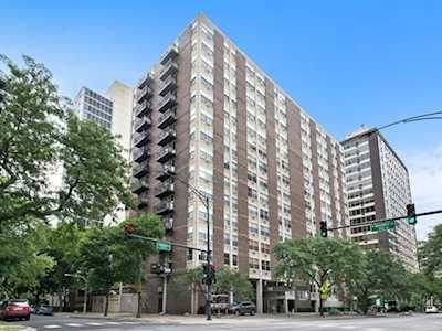3033 N Sheridan Rd #802 Chicago, IL 60657