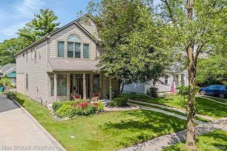 1181 Davis Ave Birmingham, MI 48009