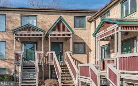 5901 Highland Ct Wilmington, DE 19802
