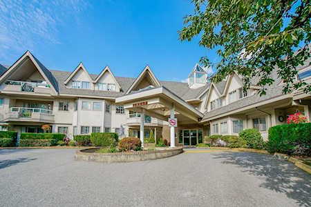 19241 Ford Road #201 Pitt Meadows, BC V3Y 2N4