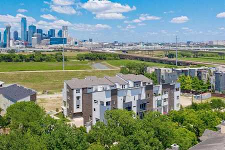 381 E Greenbriar #101 Dallas, TX 75203