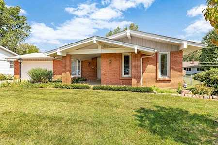 631 Coach Light Ln Hazelwood, MO 63042