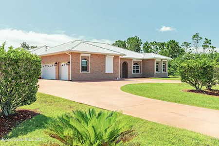 8605 Lake Ridge Drive Grant Valkaria, FL 32909