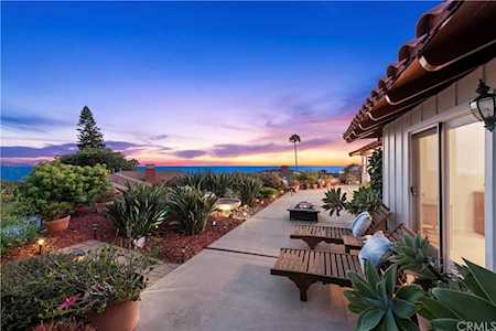 185 E Avenida Cordoba San Clemente, CA 92672