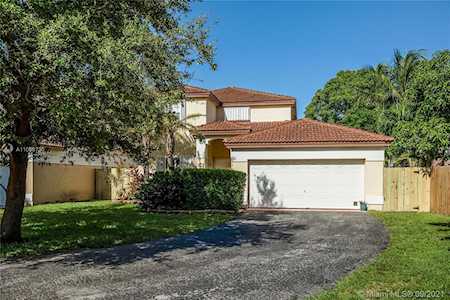 5551 NW 50th Way Coconut Creek, FL 33073