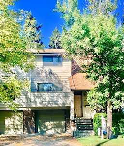 3302 50 St. St NW #50 Calgary, AB T3A 2C6