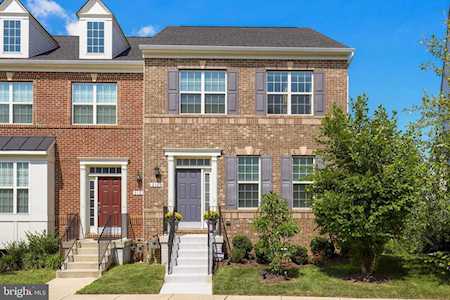 2109 Garden Grove Ln Bowie, MD 20721