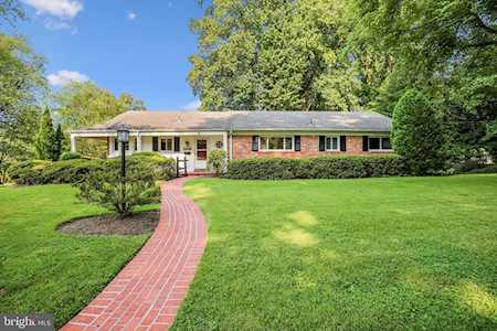 9900 Old Spring Rd Kensington, MD 20895