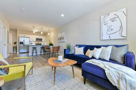 140 Pearl Street #403 Chelsea, MA 02150