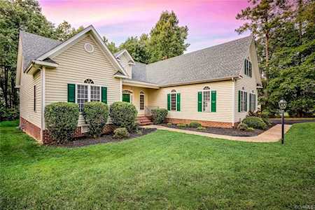 14112 Faraday Place Chester, VA 23831