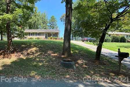 311 Willow St Stanley, NC 28164